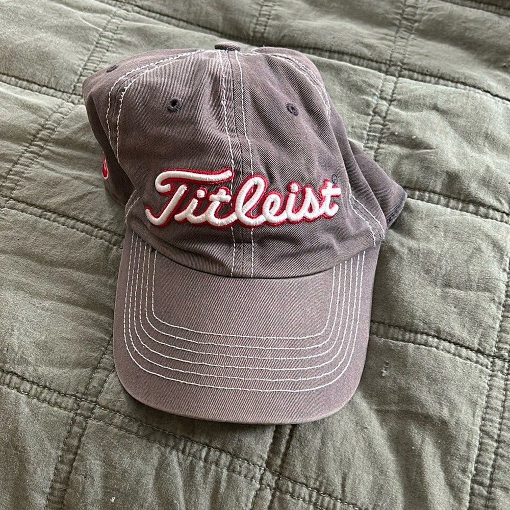 Boston Red Sox Titleist Golf Hat